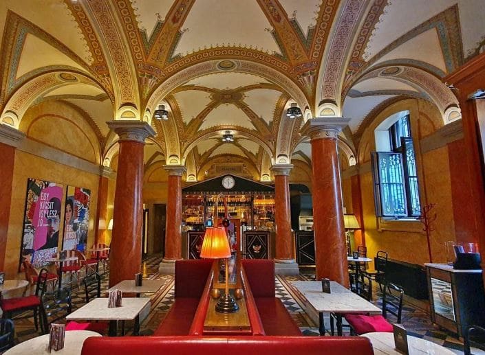 Café de la Opera de Budapest